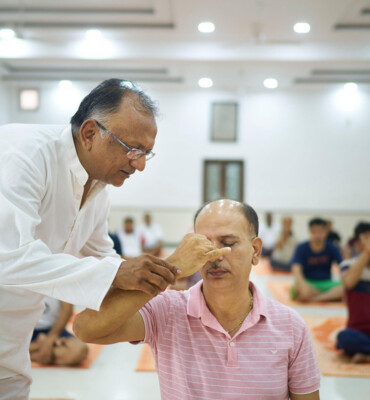 Asana-_Regular_Classes_for_Men_common
